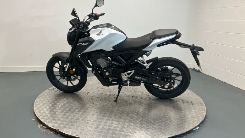 Honda CB125F (24MY)
